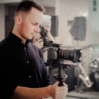 Smooth Production- Filmy Reklamowe | Filmy Ślubne Wrocław